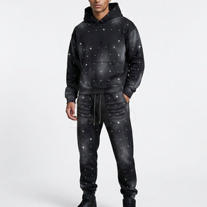 Chándal con pedrería para hombre con chaqueta de cremallera completa, pantalones a juego y tela suave para uso diario en la calle. - Product Image 4