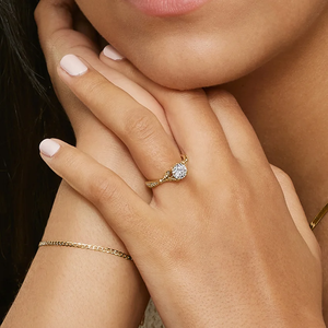 Anillo de Compromiso o Aniversario de Lujo para Mujer, Inspirado en lo Vintage, de Oro de 18k, con Detalles Intrincados de Filigrana, Diseño Antiguo de Milgrain, Fino - Product Image 5