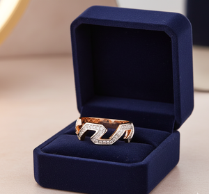 Anillo de Hip Hop para Hombre, Diseño en Z, Dos Tonos, Oro Rosa con Diamantes, para Boda - Product Image 3