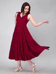 Robe Midi Maxi sans manches à plusieurs niveaux pour femmes fabriquée en rayonne de viscose douce une tenue de soirée élégante pour les occasions de jour comme de nuit - Product Image 3