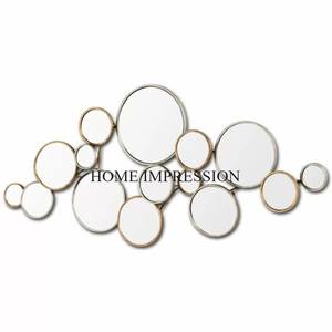Espejo decorativo de pared con marco de forma rectangular de diseñador de bolas hechas de Metal de calidad superior con detalles intrincados al precio más bajo - Product Image 2