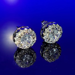 Pendientes de Diamantes con Corte Cojín de Moissanita Cultivada en Laboratorio VVS, Clásicos para Mujer, Chapados en Oro, Certificados por IGI, Plata de Ley S925 - Product Image 2
