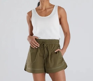 Pantalones cortos deportivos para correr de alta calidad para mujer, pantalones cortos para gimnasio, cintura con logotipo personalizado, pantalones cortos para mujer - Product Image 1