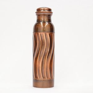 ขวดน้ำทองแดงแบบแฮนด์เมดดีไซน์ลายนูนแบบบิดเกลียว - Product Image 4