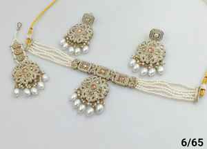 Indian Traditional <b>and</b> Fashionable Gold Plated <b>and</b> Long Mala With <b>Earring</b> <b>and</b> Maagtika Combo <b>Necklace</b> <b>Set</b> for Women - Product Image 4