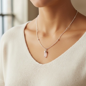 Pendentif en quartz rose en forme de balle sur chaîne à billes en argent sterling plaqué rhodium, style romantique pour fiançailles, mariage, fête - Product Image 5