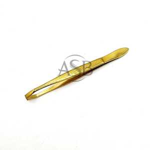 Pince à épiler inclinée dorée en acier inoxydable, impression de logo personnalisée, mise en forme des sourcils, épilation, personnalisable - Product Image 6