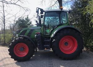 โมเดลรถแทรกเตอร์ Fendt 513 Vario พร้อมห้องโดยสารและ AC - Product Image 5