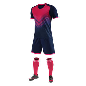Fabricante de Uniformes de Fútbol, Diseño Personalizado OEM para Clubes y Academias, Servicio OEM para Hombres, Suministro de Ropa de Fútbol - Product Image 2
