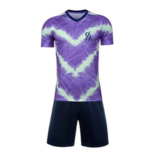 Nouvelle Arrivée Meilleure Vente Uniforme De Football Haut Fabricant Jeune Uniforme De Football Des Prix Abordables - Product Image 1