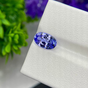 Vente en gros de pierres précieuses en vrac de tanzanite naturelle, loupe de couleur bleue, forme ovale à facettes propres pour la fabrication de bijoux - Product Image 5