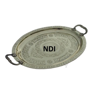 Plateau de petit-déjeuner d'occasion polyvalent Poignée de designer Design martelé Plateau de service de qualité supérieure Maison Hôtel Restaurant Plateau en métal - Product Image 2