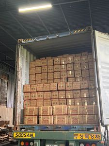 Briqueta Hexagonal de calor directo de alta calidad, carbón de madera dura sin humo y de larga duración para barbacoa, carbón negro - Product Image 3