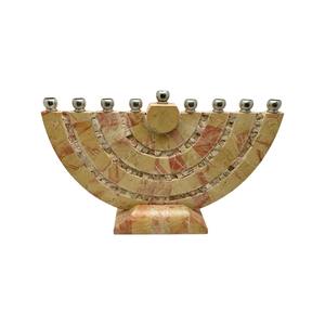 Menorá de Madera Artesanal para Hanukkah, Portavelas Escultural Único, Adorno Contemporáneo para Decoración Festiva - Product Image 4