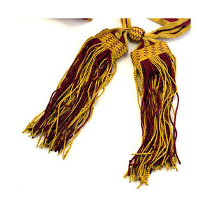 สายสะพายผ้าไหมแบบดั้งเดิมออกแบบมาสำหรับงานเฉลิมฉลองพิเศษและงานเฉลิมฉลองที่เป็นทางการ - Product Image 2