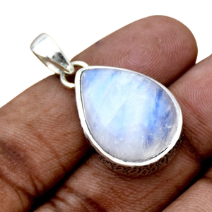 Pendentif de conception simple meilleur cadeau de qualité pour les filles 925 pendentif en pierre de lune en argent Sterling fait à la main avec 925 bijoux de timbre - Product Image 1