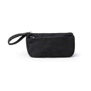 Borsa Clutch in Velluto Personalizzata con Dettagli in Acciaio, Gadget Promozionale - Product Image 1