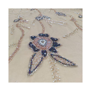 Tissu de dentelle perlée lourde de haute qualité haut de gamme perles de cristal classiques tissu perlé disponible au meilleur prix - Product Image 2