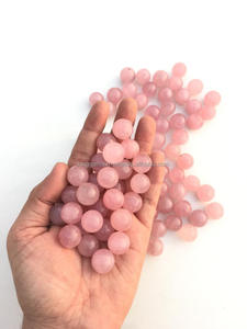 Sphère de cristal de quartz rose naturel poli, pierre de guérison - Product Image 3
