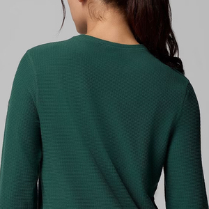 Sweat-shirt à col rond pour femmes, pour les acheteurs en gros, service OEM avec logo personnalisable, design tendance pour tenue 2026 - Product Image 5