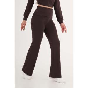 Pantalones de Mujer Color Café con Detalle de Cintura Acanalada - Colección de Pantalones al por Mayor - Product Image 5