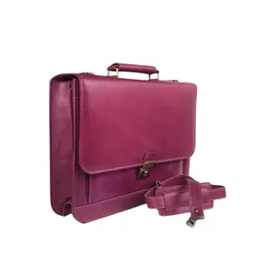 Elegante Bolsa para Portátil Morada con Cierre Seguro y Correa Desmontable - Product Image 2