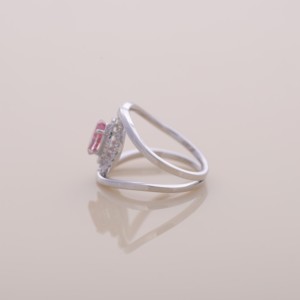 Anillo de Compromiso y Boda con Doble Halo y Diamante Rosa Ovalado Cultivado en Laboratorio, Certificado por IGI, en Oro Blanco/Rosa y Amarillo de 9K - Product Image 2