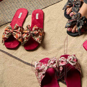 Sandalias de Mujer de Buena Calidad con Suela de Cuero Genuino Antideslizante, Parte Superior de Terciopelo, Estilo Único, Color Sólido - Product Image 3