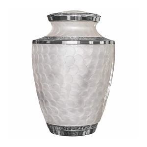 Urnas de cremación de metal hechas a mano personalizadas OEM, urnas funerarias de metal, urnas funerarias de la mejor calidad, suministro a granel de La India - Product Image 2