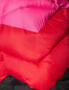 แจ็คเก็ตบอมเบอร์ผู้หญิงคุณภาพสูงขายส่ง ราคาดีที่สุดสำหรับฤดูหนาว สไตล์ปรับแต่งได้ แขนยาว แจ็คเก็ตบอมเบอร์ผู้หญิงแบบครอป - Product Image 5