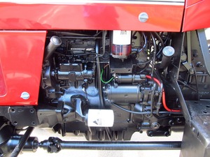 รถแทรกเตอร์ล้อยาง Massey Ferguson 385 4WD ใหม่ ขายส่ง พร้อมเครื่องยนต์ 100 แรงม้า สำหรับปั๊มและเกียร์-รุ่น 385 390 290 291 165 135 - Product Image 4