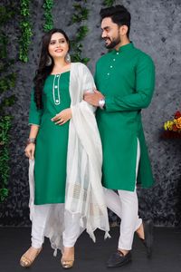 Tenue traditionnelle indienne pour couple, mari et femme, pour les festivals et les fêtes, disponible au prix de gros - Product Image 2