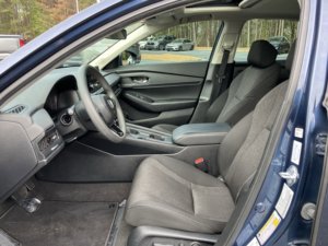 Honda Accord EX CVT d'occasion propre 2024 - Product Image 4