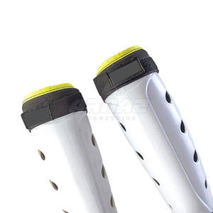 Espinillera Ajustable con Soporte y Comodidad Equilibrada, con Acolchado Suave y Cobertura Estable para las Piernas - Product Image 4