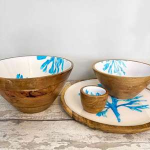 Ensemble de bols en émail de style américain 100% bols de service décoratifs en bois d'acacia faits à la main et imprimés sur mesure pour la décoration de fête et de maison - Product Image 3