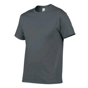 T-shirt simple uni 100% coton pour homme, coupe ample, décontracté, manches courtes, personnalisable, en vente à prix réduit. - Product Image 4