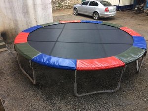 2025 Trampoline de toboggans de saut en hauteur Expérience de rebond passionnante! Fournitures de jardin Produit - Product Image 3