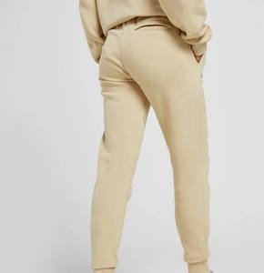 Survêtement pour femme respirant et anti-rides, léger, de haute qualité, confortable. - Product Image 4