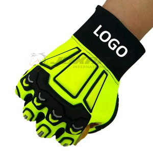 Los guantes protectores con palmas acolchadas y ajuste ergonómico mejoran la comodidad del control y la seguridad al manipular herramientas y piezas pesadas - Product Image 6