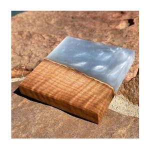 Sous-verre en bois et résine de dernière conception pour la cuisine et le dessus de table, sous-verre de tasse en bois fait à la main avec vernis pour la maison - Product Image 2