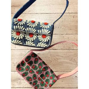 Sac de soirée classique fait main avec perles et bandoulière, accessoire élégant et raffiné pour les occasions spéciales - Product Image 4