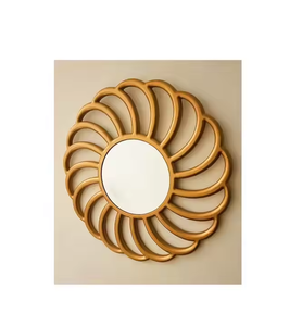 Cadres de miroir en bois au design rustique moderne pour une décoration murale élégante dans des intérieurs d'inspiration bohème et antique par Azora Industries - Product Image 5