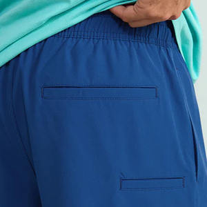 Pantalones Cortos Casuales de Playa con Cintura Elástica y Estampado, Último Modelo, Logotipo Personalizado, MOQ Bajo, Antibacterianos, Transpirables, 100% Poliéster - Product Image 4