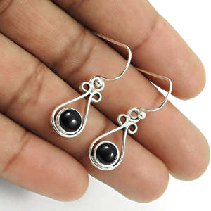 Joyería Bohemia fina hecha de Plata de Ley 925 con piedras preciosas de ónix negro Pendientes de gancho altamente recomendados para mujeres y niñas - Product Image 2