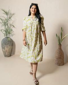 ชุดเดรสผ้าฝ้ายพิมพ์ลายดอกไม้ทำด้วยมือสไตล์อินเดียชุดเดรสแบบลำลองสำหรับใส่ในฤดูร้อนของขวัญแต่งงาน - Product Image 3