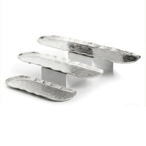 Plat de service de nourriture de vaisselle d'aspect royal avec l'utilisation nickelée de service de restauration de décoration de table de fête de mariage - Product Image 2