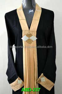 Abaya Negra con Bordado Atractivo, Gran Venta en el Medio Oriente - Product Image 2