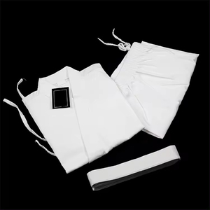 Uniforme de Karate de Algodón Profesional Unisex para Entrenamiento, Ropa Deportiva de Alta Calidad, Tallas Personalizadas, Servicio OEM, Ropa de Artes Marciales Personalizada - Product Image 2