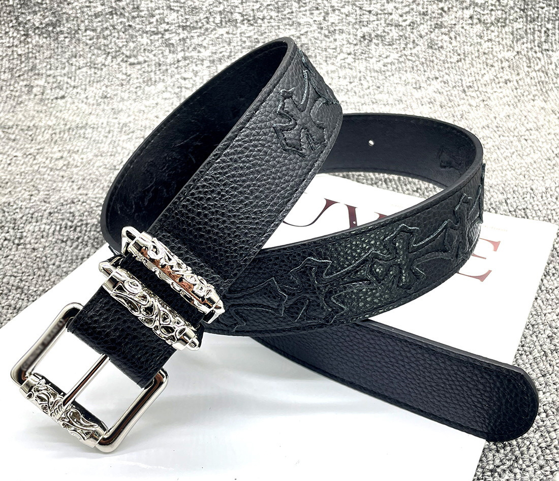 03-108cm-Cintura nera con croce nera