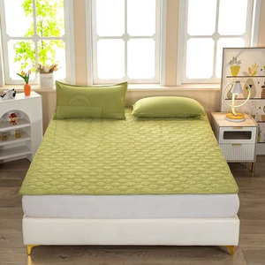 Protège-matelas matelassé non imperméable en tissu polyester tricoté, réutilisable et durable, pour adultes, pour la maison et l'hôtel - Product Image 4